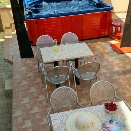 Vala - One Bedroom With Balcony And Sea View A4 Apartamento