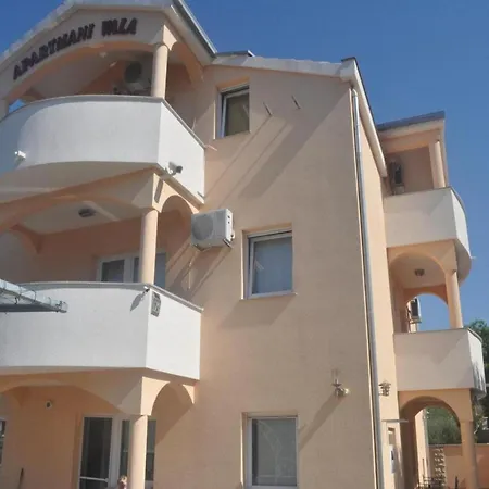 Apartamento Vala - One Bedroom With Balcony And Sea View A4 *