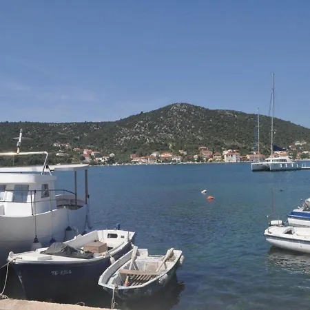 Apartamento Vala - One Bedroom With Balcony And Sea View A4 Vinišće